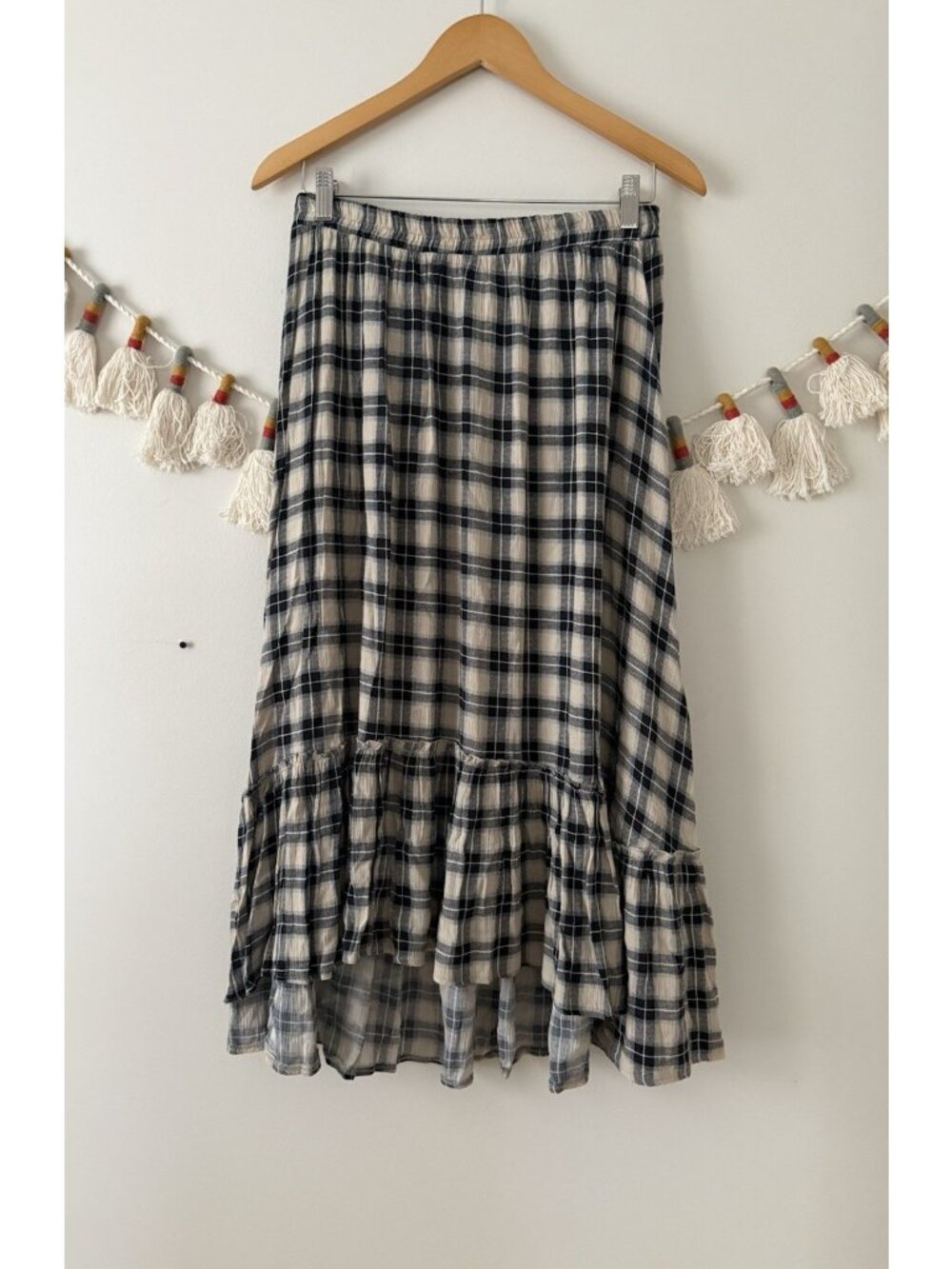 American Eagle Black Plaid Ruffle Pull On Midi Skirt Preppy Academia Grunge M